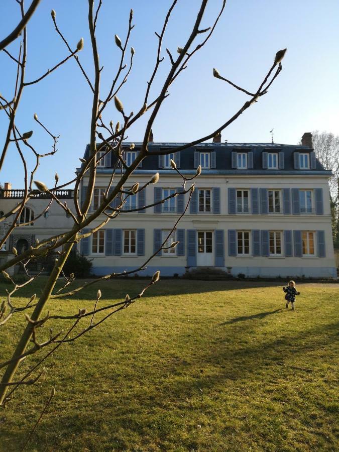 Le Clos Des Fees Asnières-sur-Oise Exterior foto